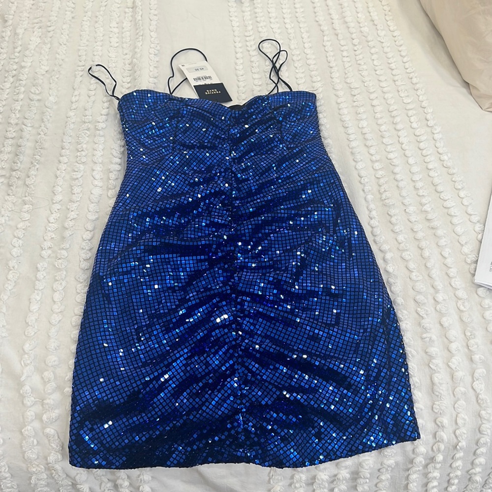Pretty dress, perfect for New Years or any other occasion